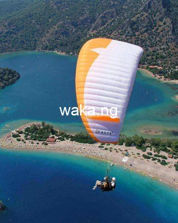 Paragliding